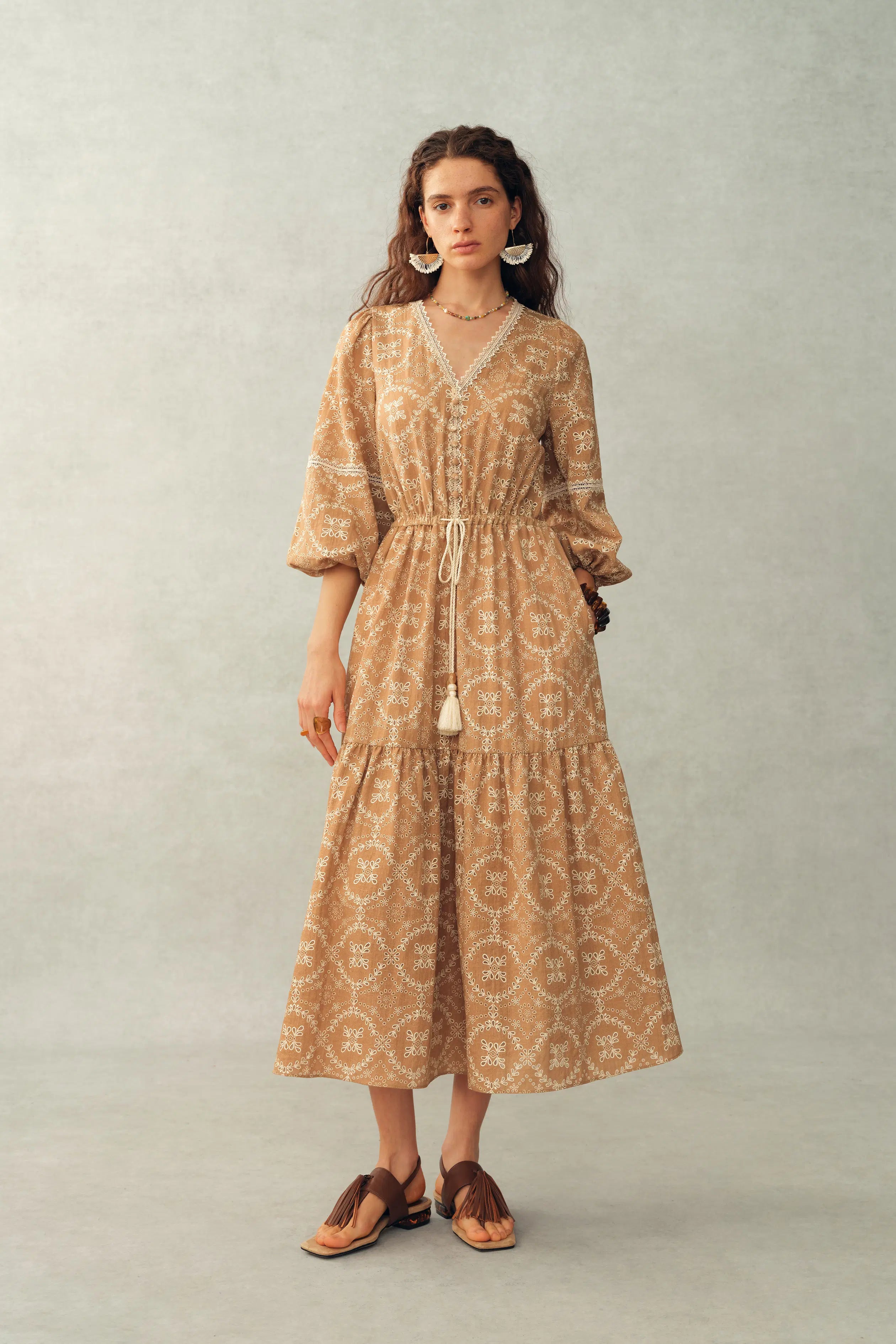 Sierra V Neck Lantern Sleeve Maxi Dress in Burnout Floral Fabric L