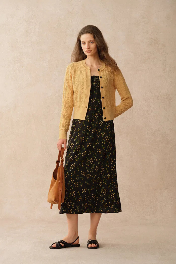 Jinji Yellow Lace Trim Light Short Cardigan in Wool Cable Knit S Jinji Yellow Lace Trim Light Short Cardigan in Wool Cable Knit S