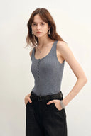 Débardeur gris Henley Anna en laine mérinos avec stretch