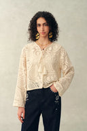 Blusa transparente con borlas y lazo, diseño paisley de crochet Hazel, 100% algodón con encaje