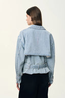 Halle Gewaschene Kurze Trench-inspirierte Jacke aus Hellblauem Denim