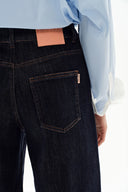 Wendy Jeans in Raw Denim