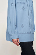 Helia besticktes Hemd aus strukturiertem Viskose-Mix