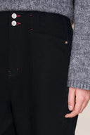 Soft Sculpture Contrast Stitch Barrel Leg Jeans in Cotton Denim