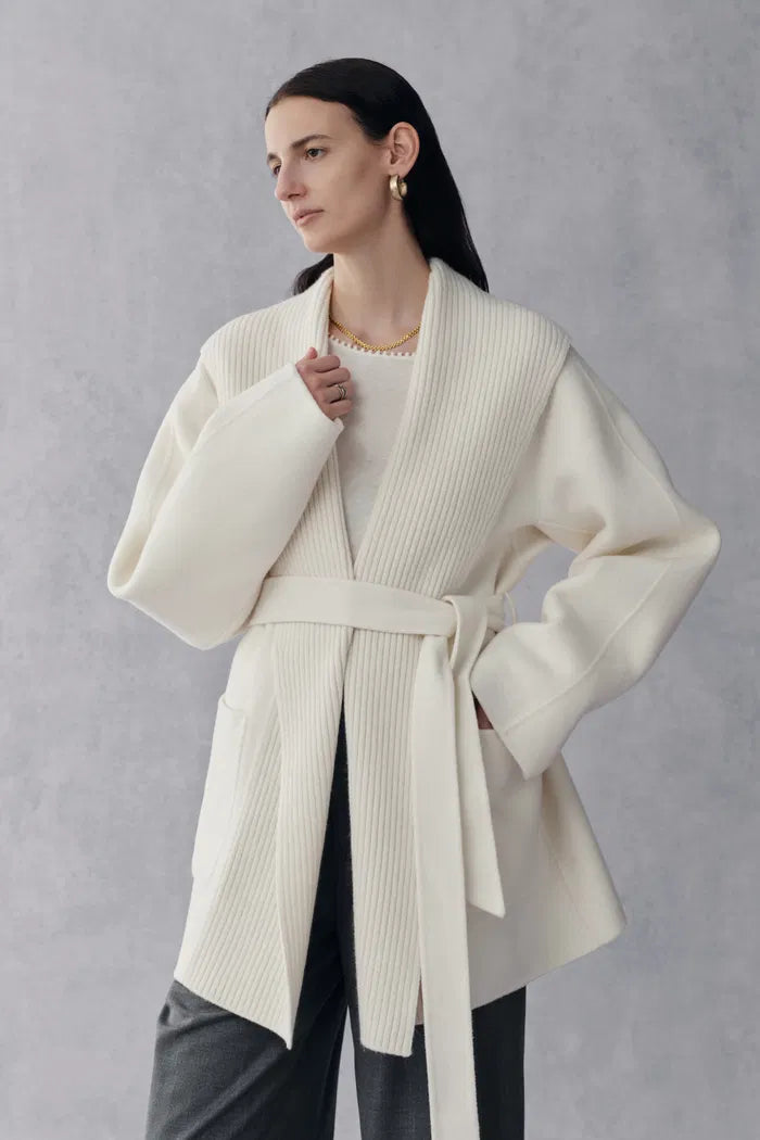 Emma Lapel Short Wool Coat in Double-Face Merino-Cashmere