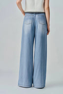 Jeans de Pierna Ancha Lavados Prevernae en Denim de Algodón