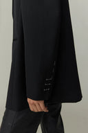 Traje Blazer Sander con Costuras a Mano en Contraste en Lana Merino Fina