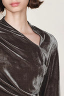 Top con nudo Selene en terciopelo elástico