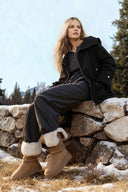 Iona Daunenjacke aus dreifach geschützter Baumwollmischung