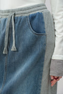 Falda midi Elvin patchwork en denim de algodón