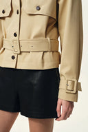 Charlie Abnehmbarer Kragen mit Schlangenprint Jacke aus leichtem Trench-Baumwollstoff