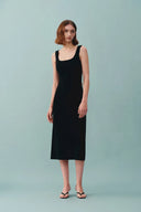 Hera Black Wide Sleeveless Strap Dress in Stretch Yarn Knit