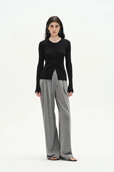 Emma Black Fitted Cardigan in Cotton Blend Yarn Knit – fbrq.com