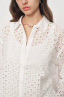 Camicia con colletto a punta e ricamo a intaglio Eliana in cotone