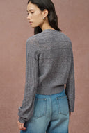 Cardigan Corto de Cuello en V Faye Hecho a Mano en Crochet en Punto de Merino-Cashmere