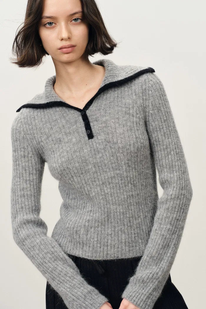 Julie Large Lapel Contrast Collar Fitted Sweater in Wool-Alpaca Blend