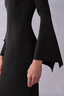 Vestido maxi con cuello de pedrería cosido a mano Nokta en tejido estilo lino
