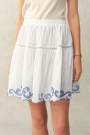 Falda de Niveles Maggie para Ropa de Resort con Shorts de Seguridad en Jacquard de Algodón