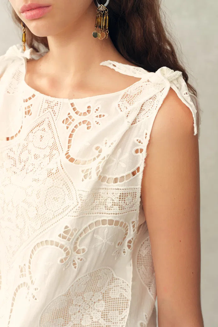 Nellie Cutwork Embroidered Scarf Tie Layered Sleeveless Dress in 100% Cotton with Lace M Nellie Cutwork Embroidered Scarf Tie Layered Sleeveless Dress in 100% Cotton with Lace M