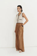 Top in Crochet con Applicazione Margherita Ricamata a Mano Azores in Misto Cotone Lino