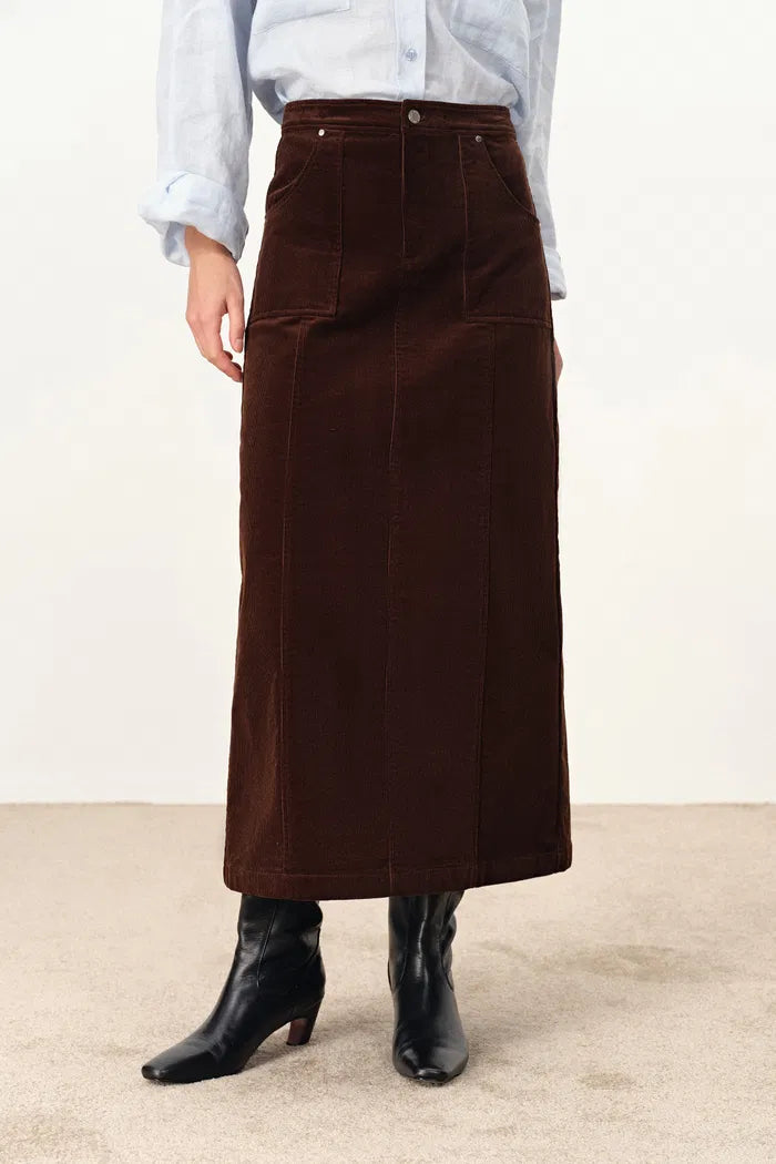 Coco Straight Skirt in Corduroy Cotton