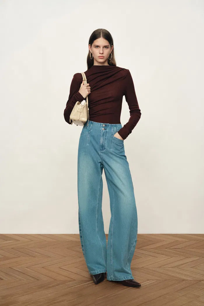 Soft Sculpture Color Blocked Subtle Barrel Leg Jeans in Cotton Denim