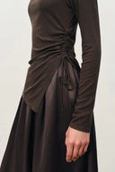 Conjunto Ava de Top Plisado de Manga Larga y Falda de Acetato en Punto de Tencel y Merino