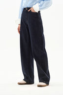 Wendy Jeans in Raw Denim