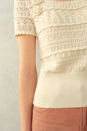 Top Leyla con cuello cuadrado y flores 3D en denim algodón tejido