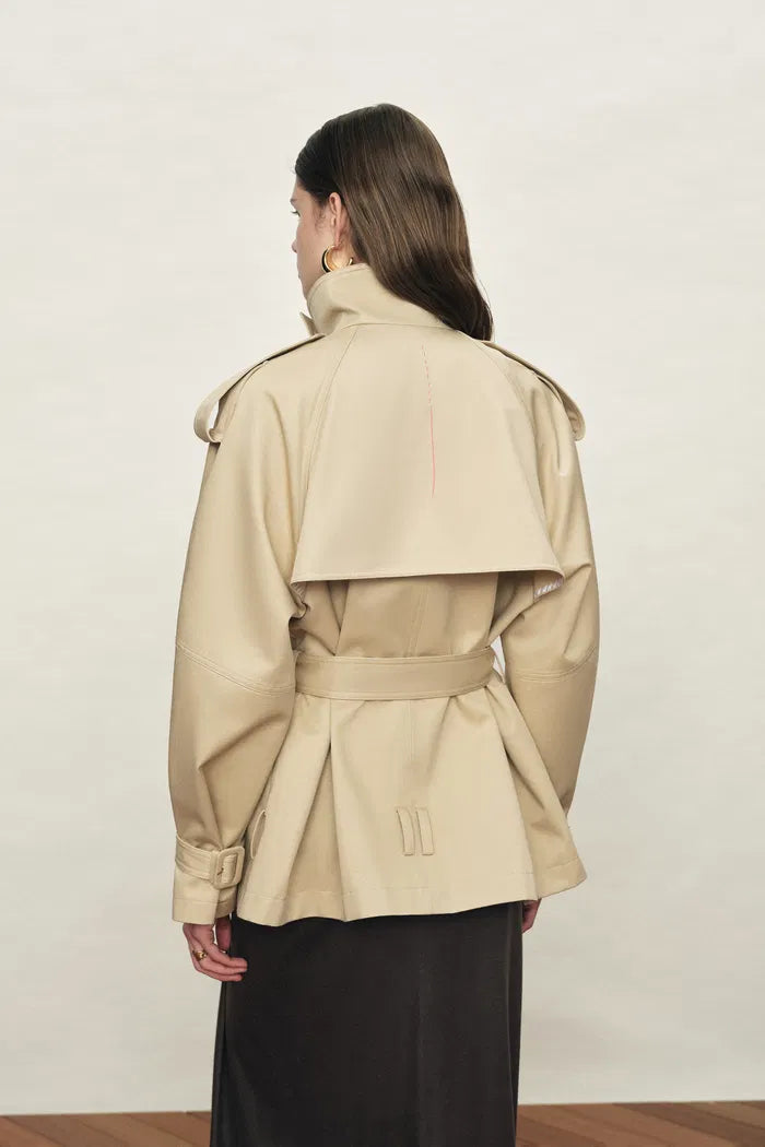 Sienna Convertible Belted Cropped Trench Coat In Lightweight Cotton
