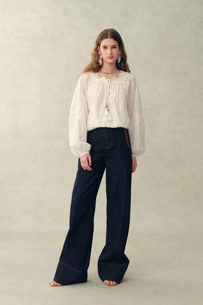 Amaya Puff-Sleeve Long Sleeve Top in Lace