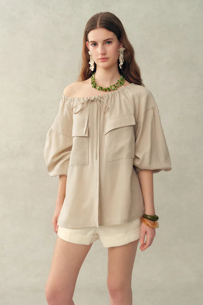 Alano Adjustable Off-Shoulder Shirt in Thin Denim