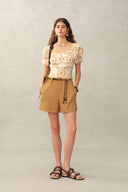 Billie Beaded Belt Tailored Shorts in Linen-Blend Suiting