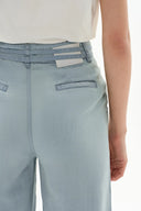 Lucy Light Blue Jeans in Lyocell-Acetate