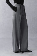Pantalones casuales con pliegues suaves Mika en mezcla fina de lana