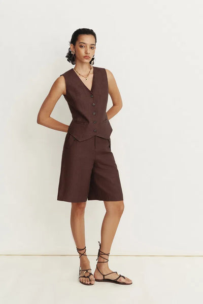 Evelyn Adjustable Belt Vest Top in Linen Herringbone – fbrq.com