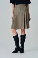 Javia Plaid Pleated Skirt in Prince of Wales Merino Wool