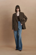 Jean taille haute à ourlet effiloché Vega en denim de coton délavé