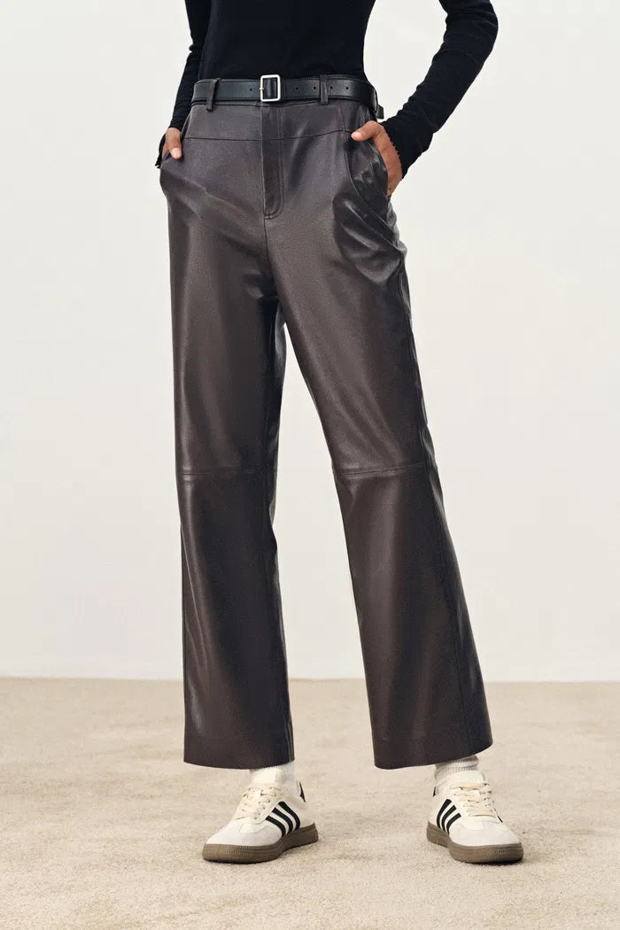 Coco Cropped Straight Pants in Faux Leather