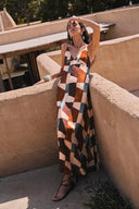 Janise Riad Print Neckholderkleid aus leichtem Crinkle-Gaze