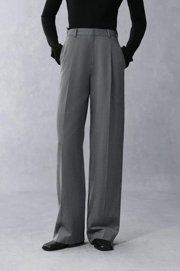 Mika Soft Pleatings Casual Trousers in Fine Wool Blend