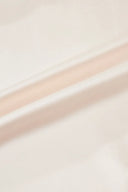 Chloe Bluse mit Schleifenkragen aus 19mm Maulbeerseiden-Satin