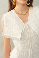 Robe Sans Manches Geraldine avec Col Amovible en Jacquard à Franges