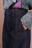Léa Umgeschlagene Kontrast-Karo Denim Jeans aus Raw Denim