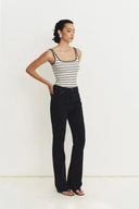 Jeans acampanados turcos Cathy en denim turco elástico
