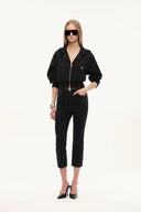 Vanguard Capri Jeans in Microelastic Denim