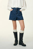 Short rayé à rayures verticales Salome en denim chevrons