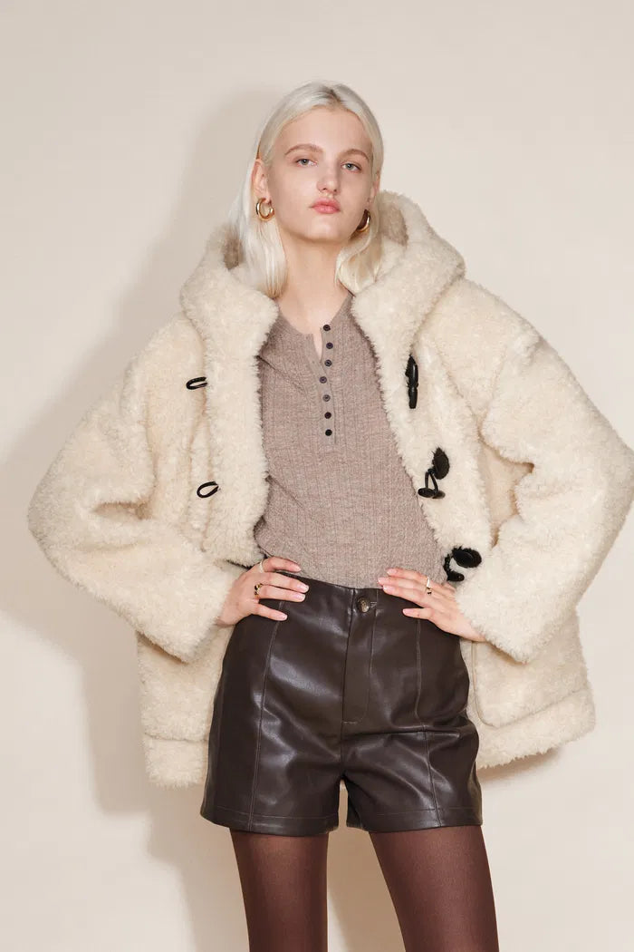 Cora Horn Button Hooded Jacket in 100% Merino Teddy Shearling