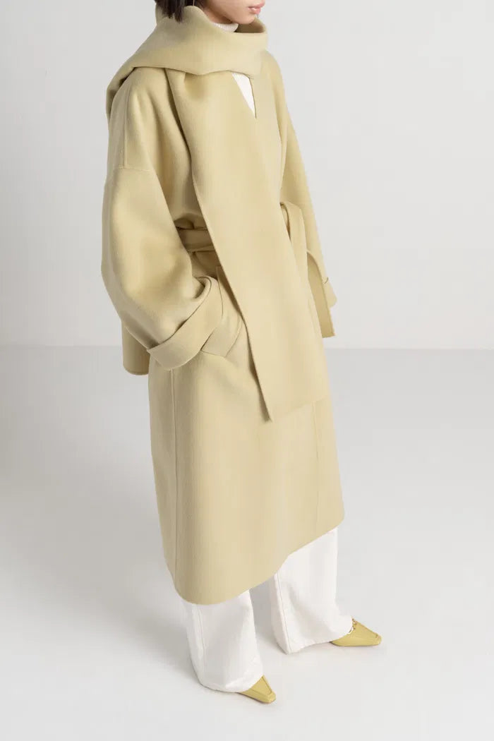 Judith Hand-Stitched Oversized Coat in Cashmere-Wool – fbrq.com