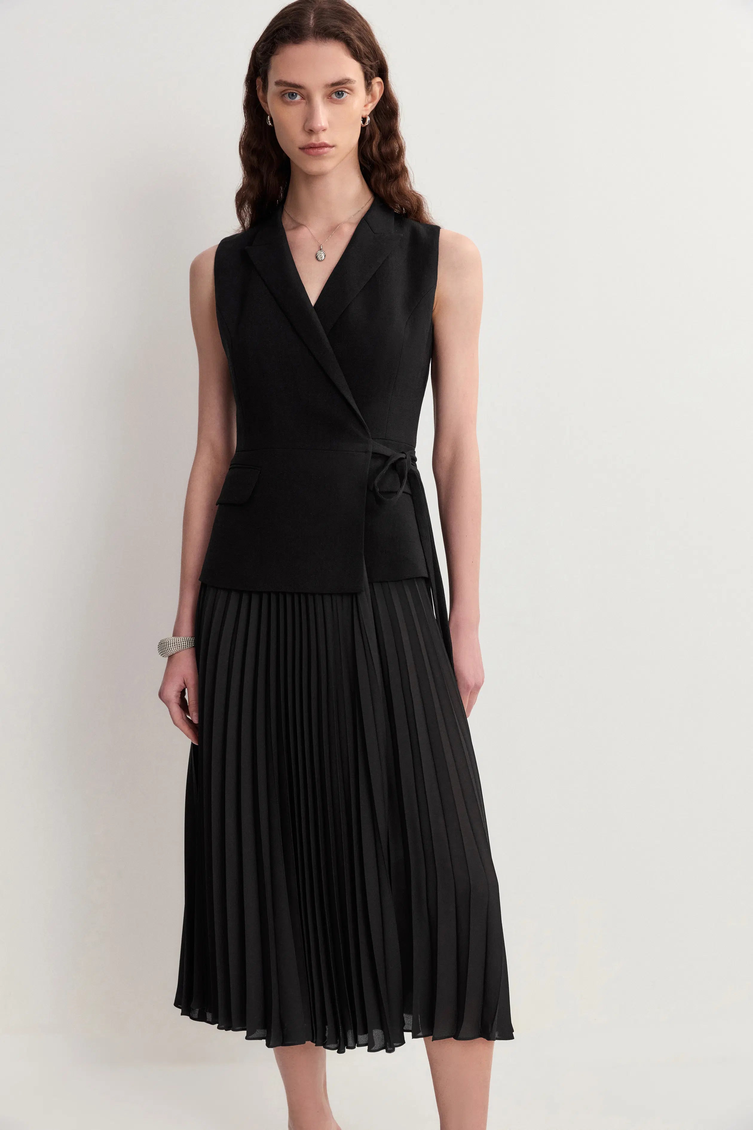 Sherry Sleeveless Pleated Dress XS/P